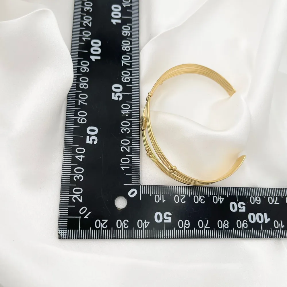 Multifili con Cuore-Bracciale Rigido in Acciaio - BAR-208-309