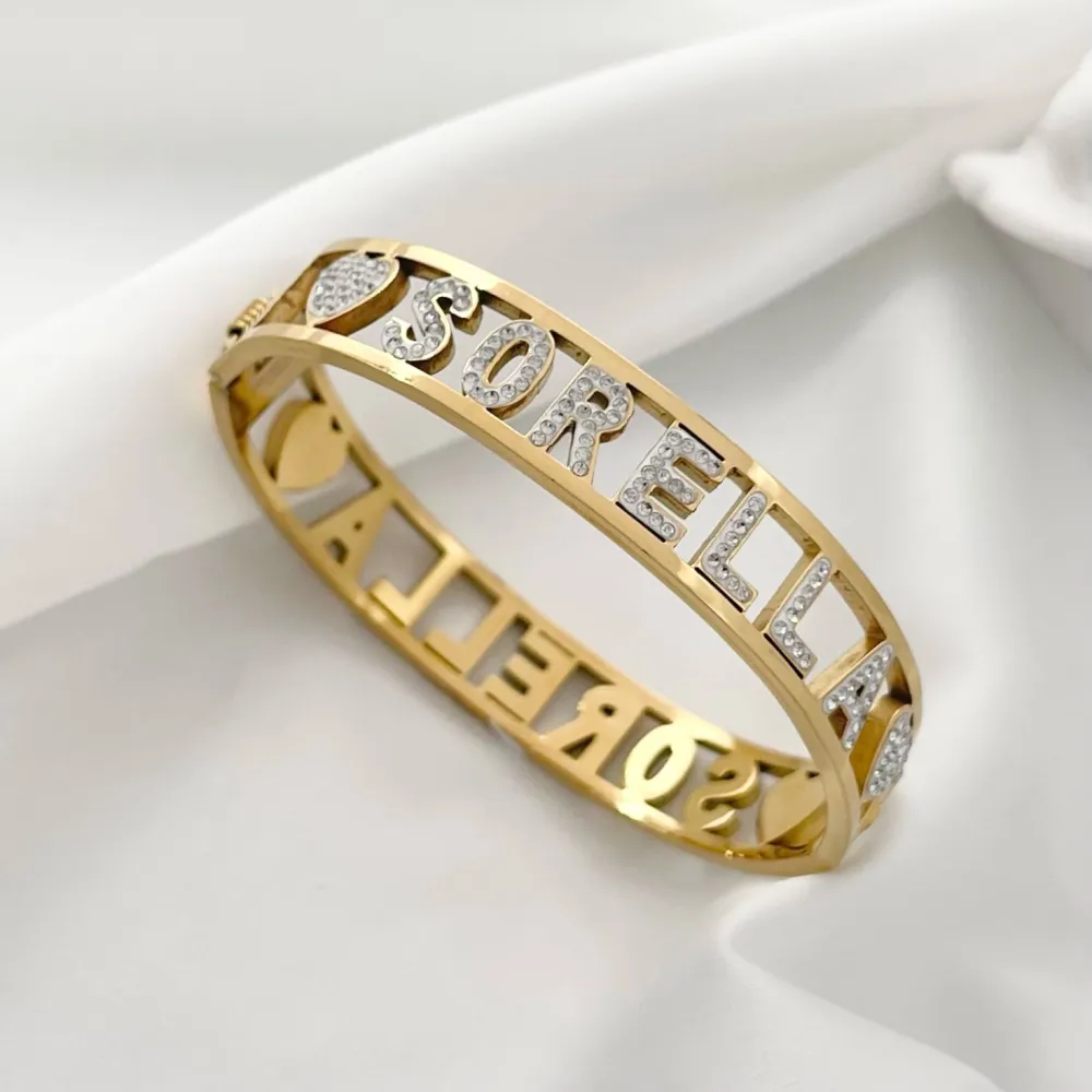 Sorella-Bracciale con Scritte Rigido in Acciaio - BAR-413-1064 Sorella