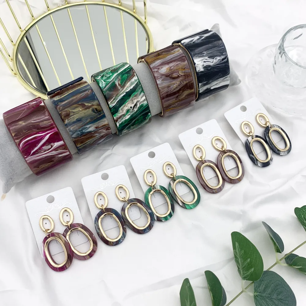 Fantasia-Bracciale Rigido Moda in Resina - BMM-1508