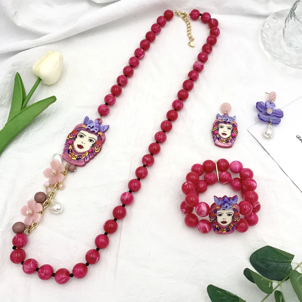 Testa di Moro-Orecchini in Resina - OMM-15605