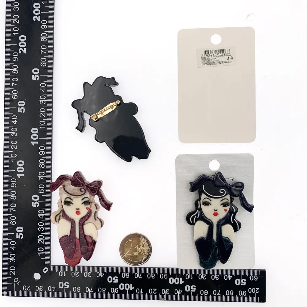 Donna -Spilla Moda in Resina - SPM-1027