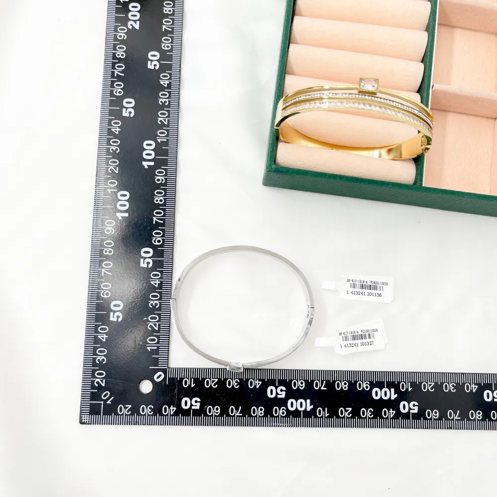 Semplice con Quadrato-Bracciale Rigido in Acciaio - BAR-413-1618A