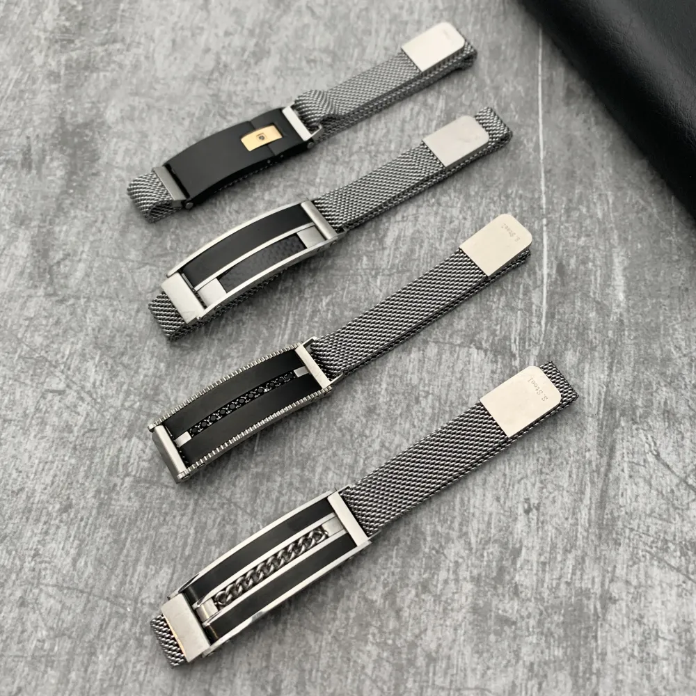 Bracciale da Uomo Regolabile con Chiusura a Calamita - BAU6969-Piastrina-Bracciale da Uomo