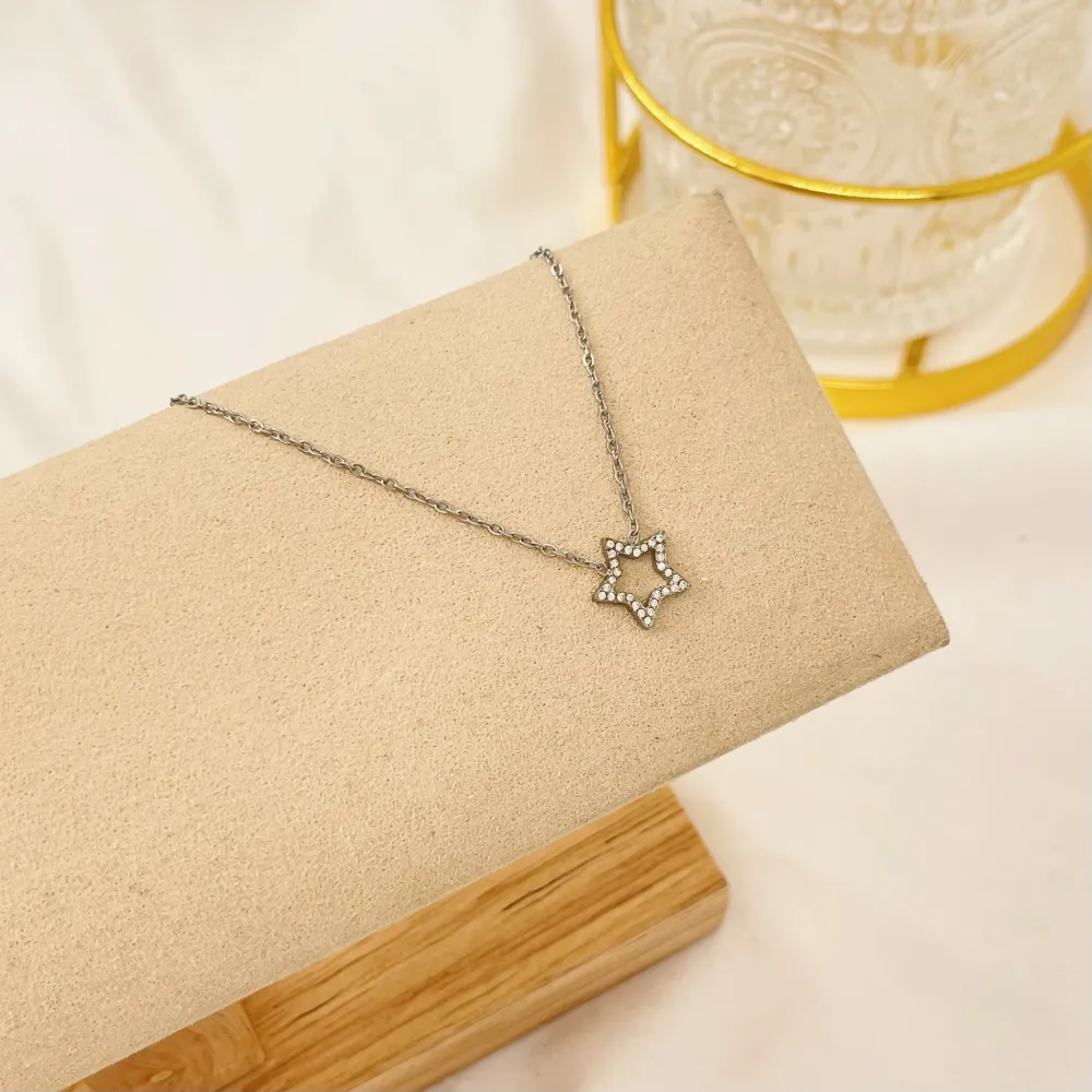 Stella-Collana Corta in Acciaio - CAC-103-AA2822N