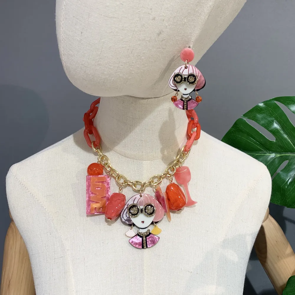 Donna-Collana Corta Resina - CMC-15387