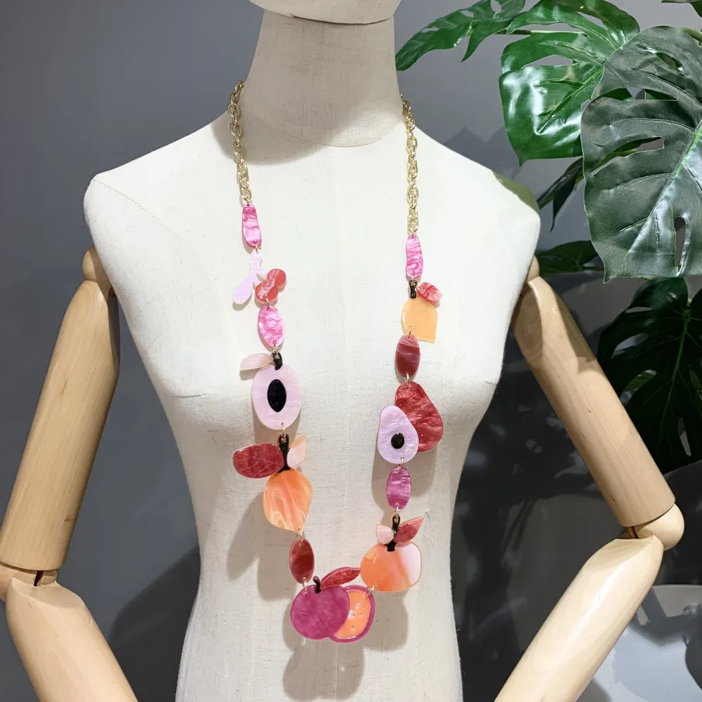 Frutta Pera-Collana Lunga in Resina - CML-13727