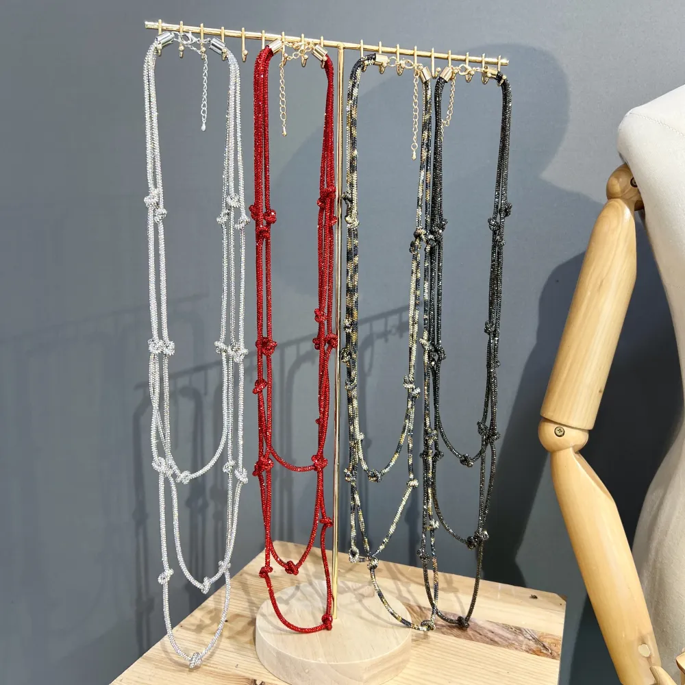 Tre fili con Nodo -Collana Lunga Moda - CML-759-13