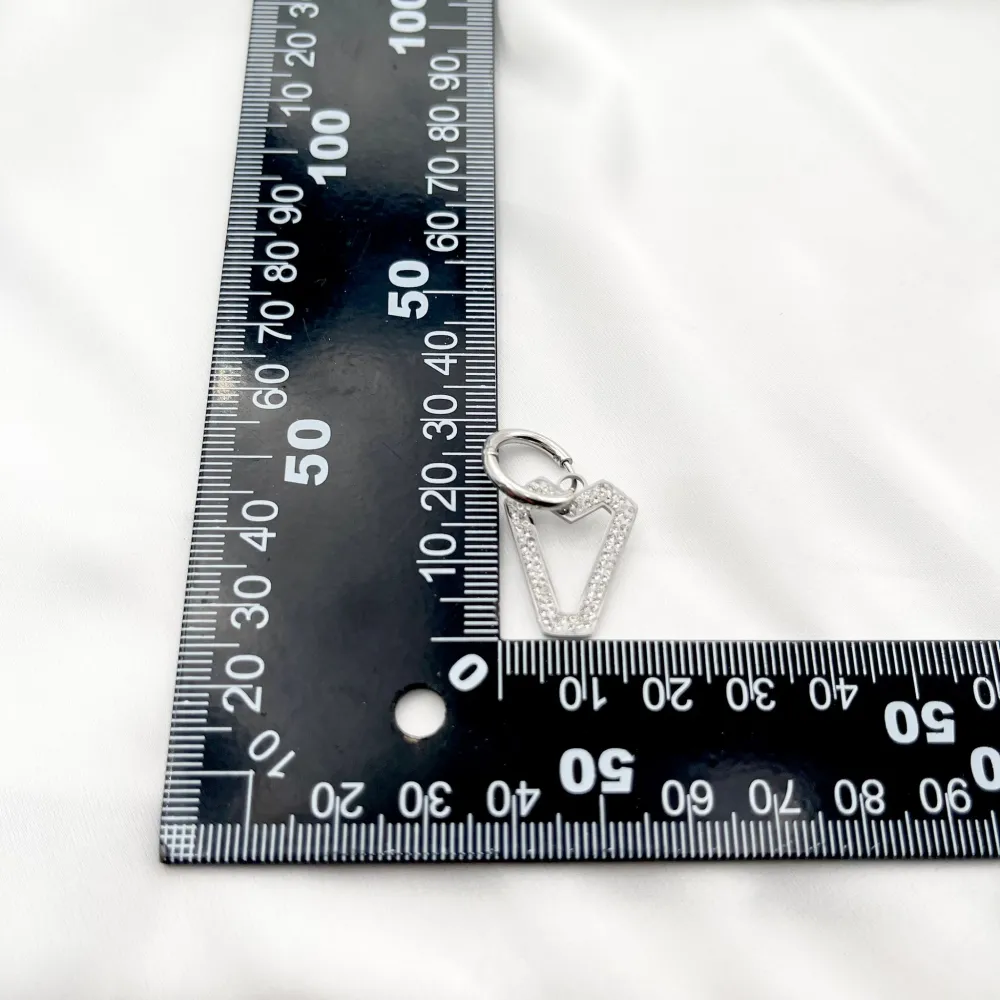 Triangolo V -Orecchini in Acciaio - OAP-413-934