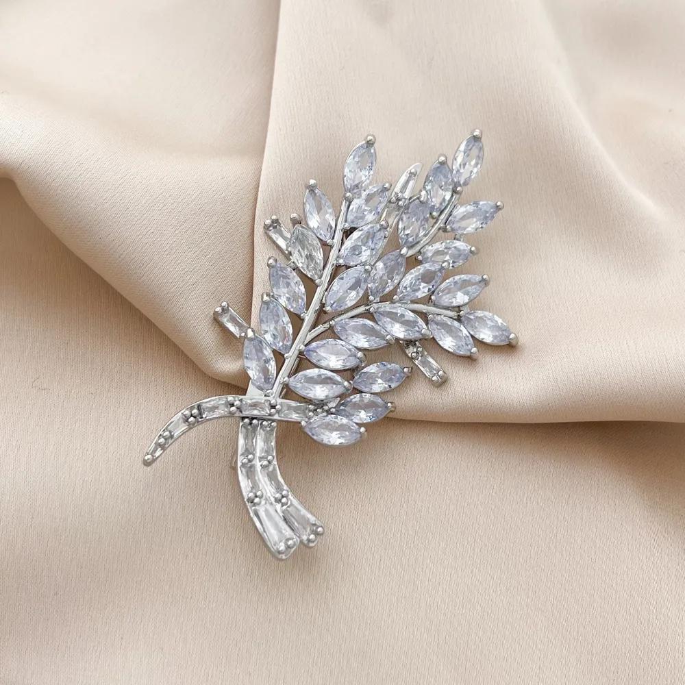 Fantasia Foglia-Spilla con Zirconia - SPM-506-171