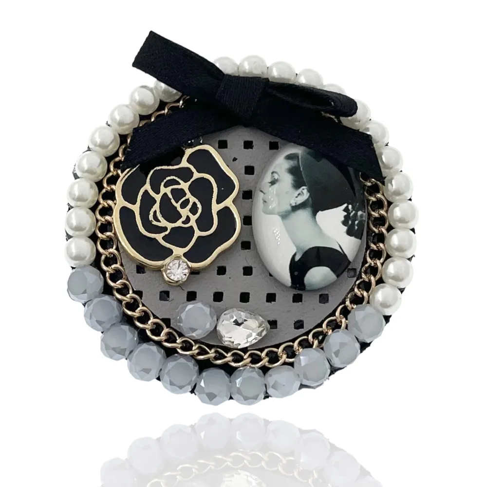 Cerchio con Donna e Fiore-Spilla Moda - SPM-512-05