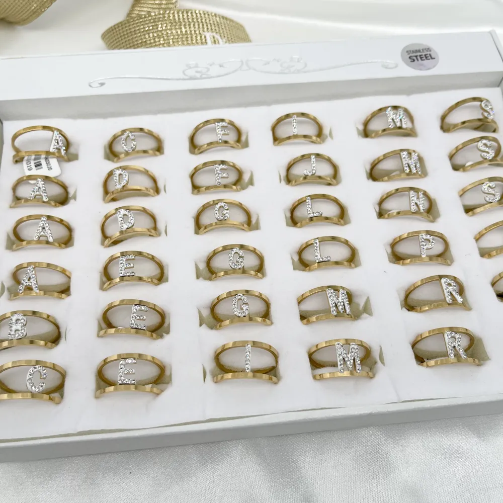 AMR7780-Iniziale ORO GIALLO -Anello Regolabile - AMR7780-Iniziale ORO GIALLO -Anello Regolabile