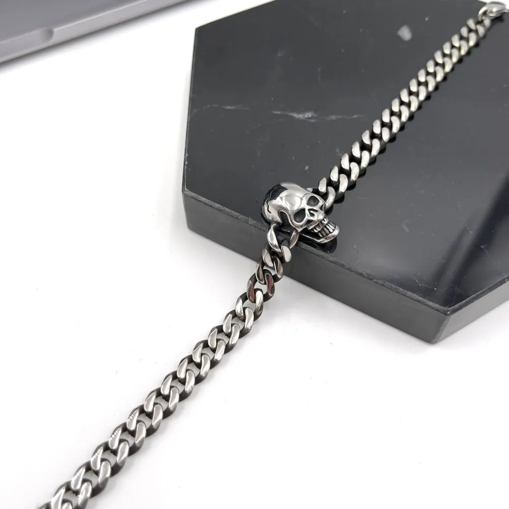 Teschio-Bracciale in Acciaio da Uomo - BAU-600-B110