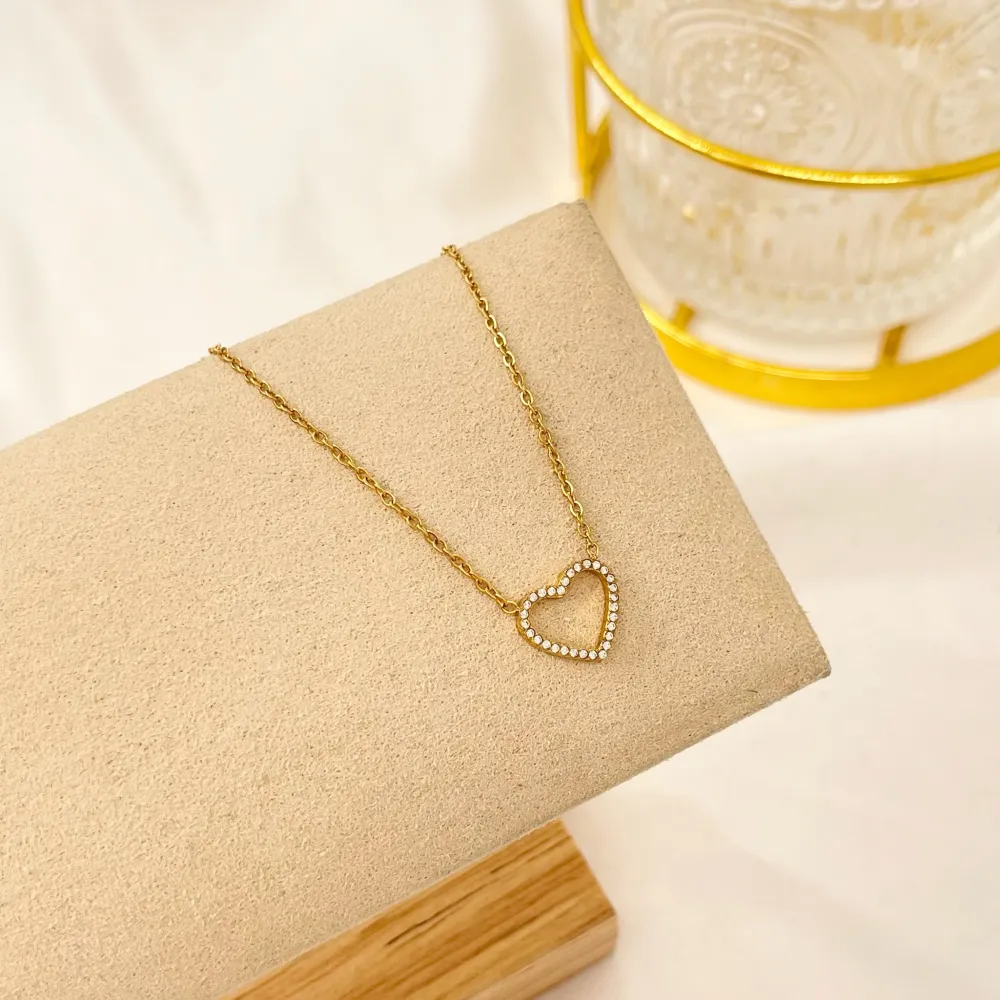 Cuore-Collana Corta in Acciaio - CAC-103-AA2820N