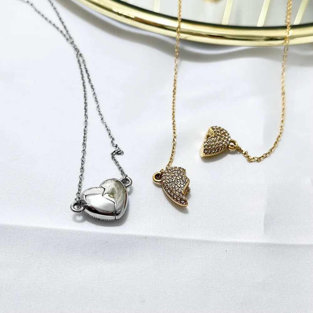 Cuore con Strass Spezzabile-Collana Corta in Acciaio - CAC-103-AA3499N