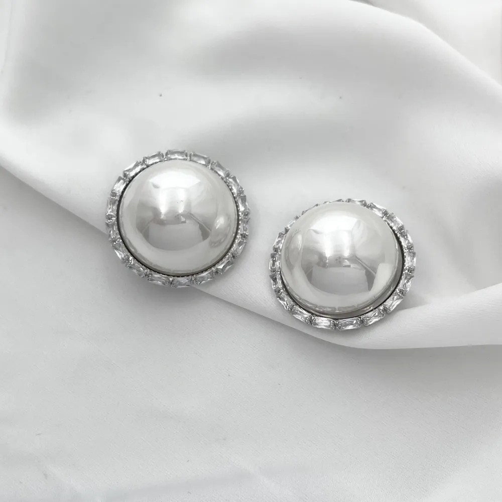 Perla Tondo con Strass-Orecchini a clip con Zirconia - OMK-705-65
