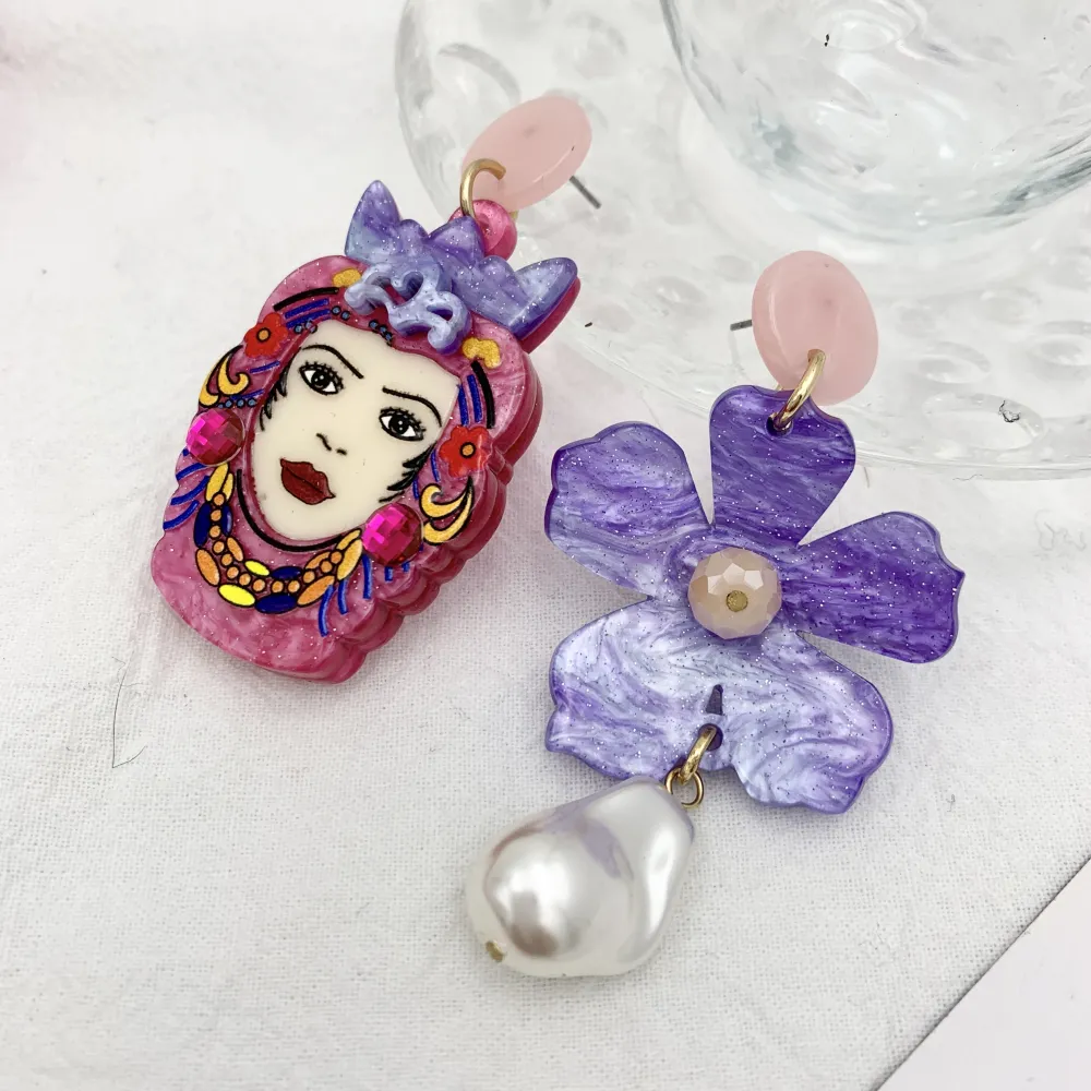 Testa di Moro-Orecchini in Resina - OMM-15605