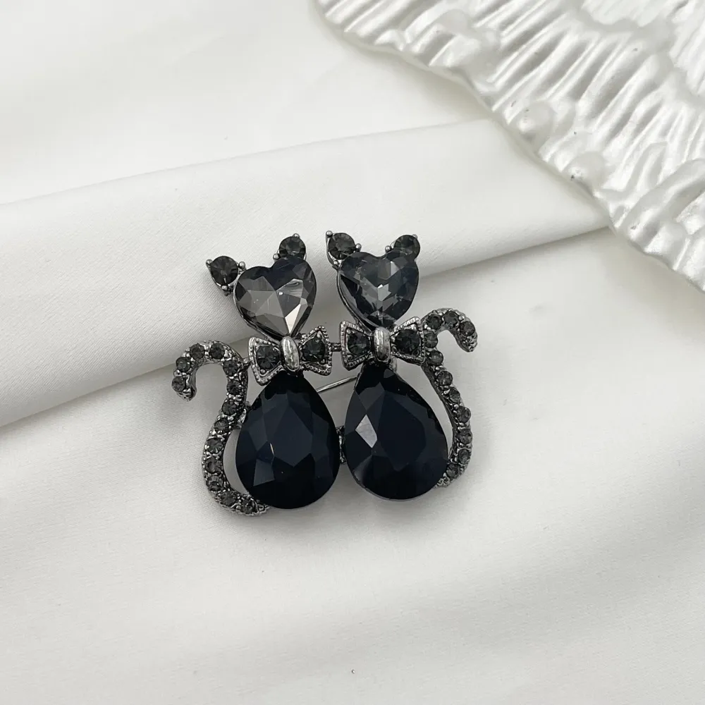 Doppio Gatto - Spilla con Strass - SPM-321-247