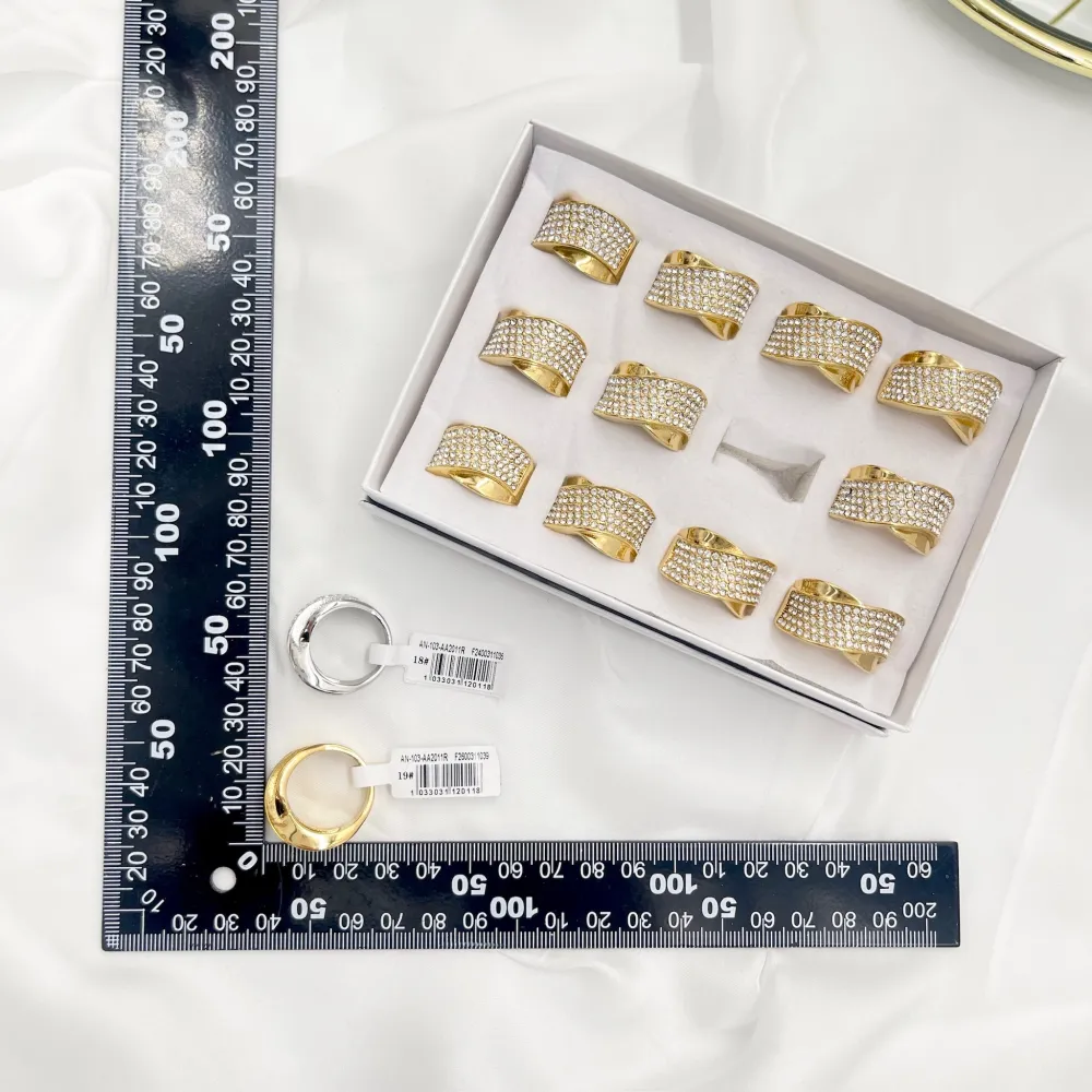 Onda con Strass-Anello in Acciaio con Misura - AAM-103-AA2011R