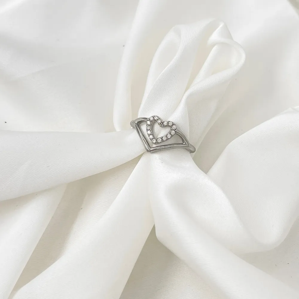 Cuore Vuoto  -Anello Regolabile in Acciaio - AAR-103-AA4244R