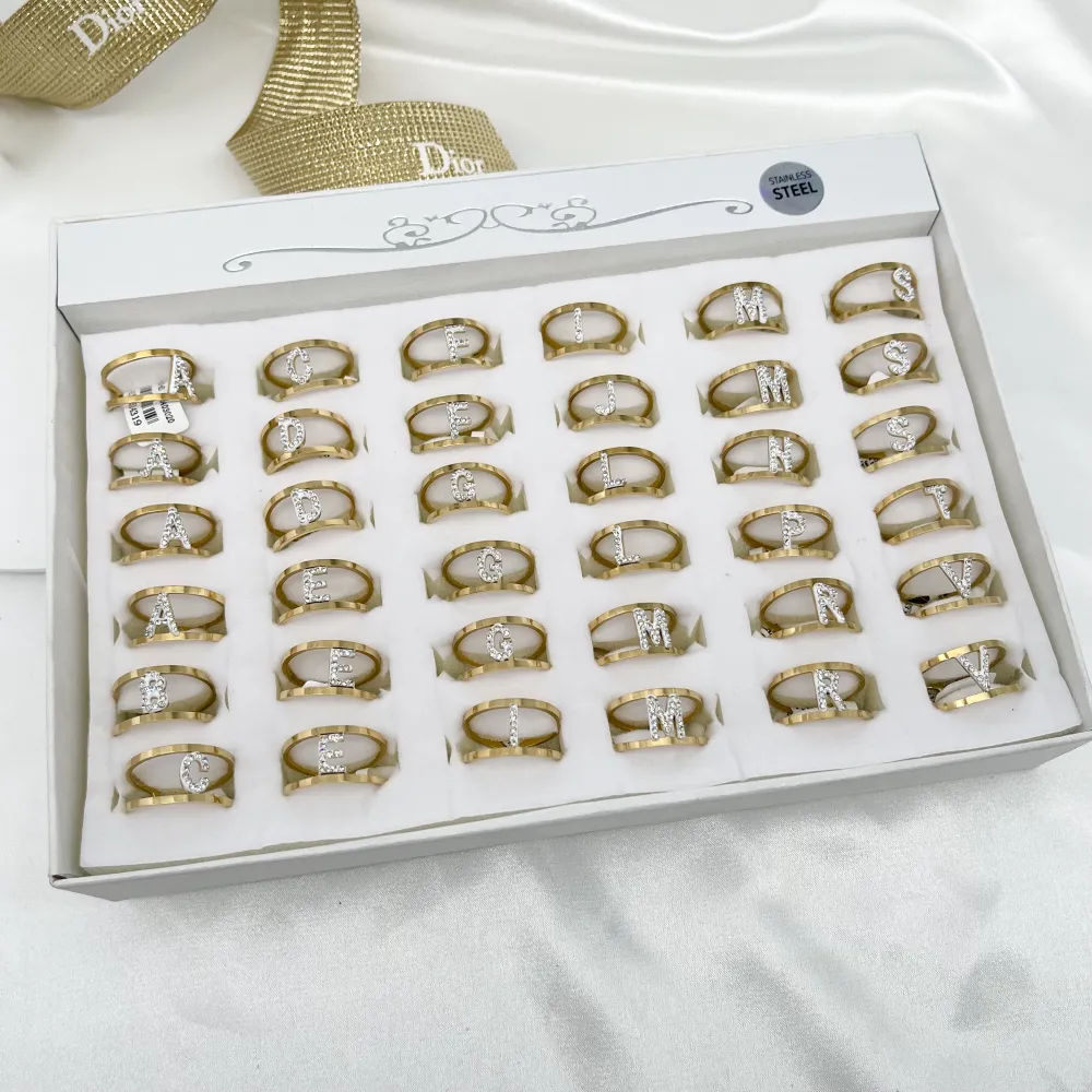 AMR7780-Iniziale ORO GIALLO -Anello Regolabile - AMR7780-Iniziale ORO GIALLO -Anello Regolabile