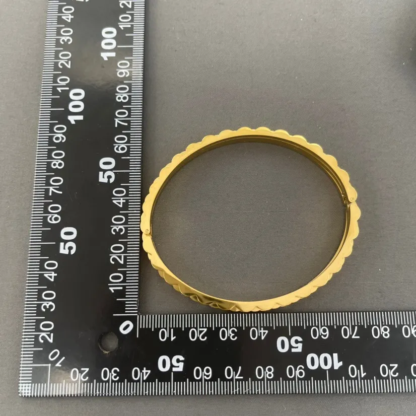 Semplice -Bracciale Rigido in Acciaio da Uomo - BAU-413-1244