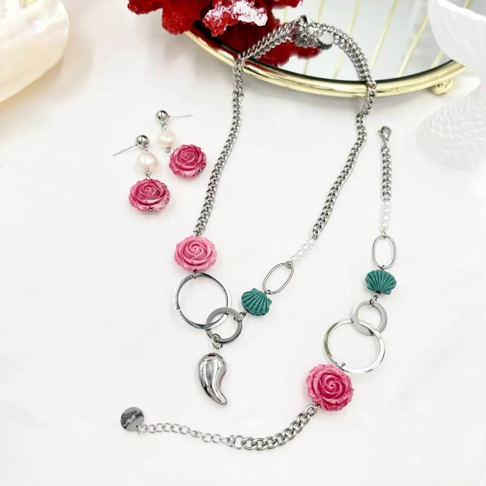 Fiore conchiglia -Collana Corta in Acciaio - CAC-765-09