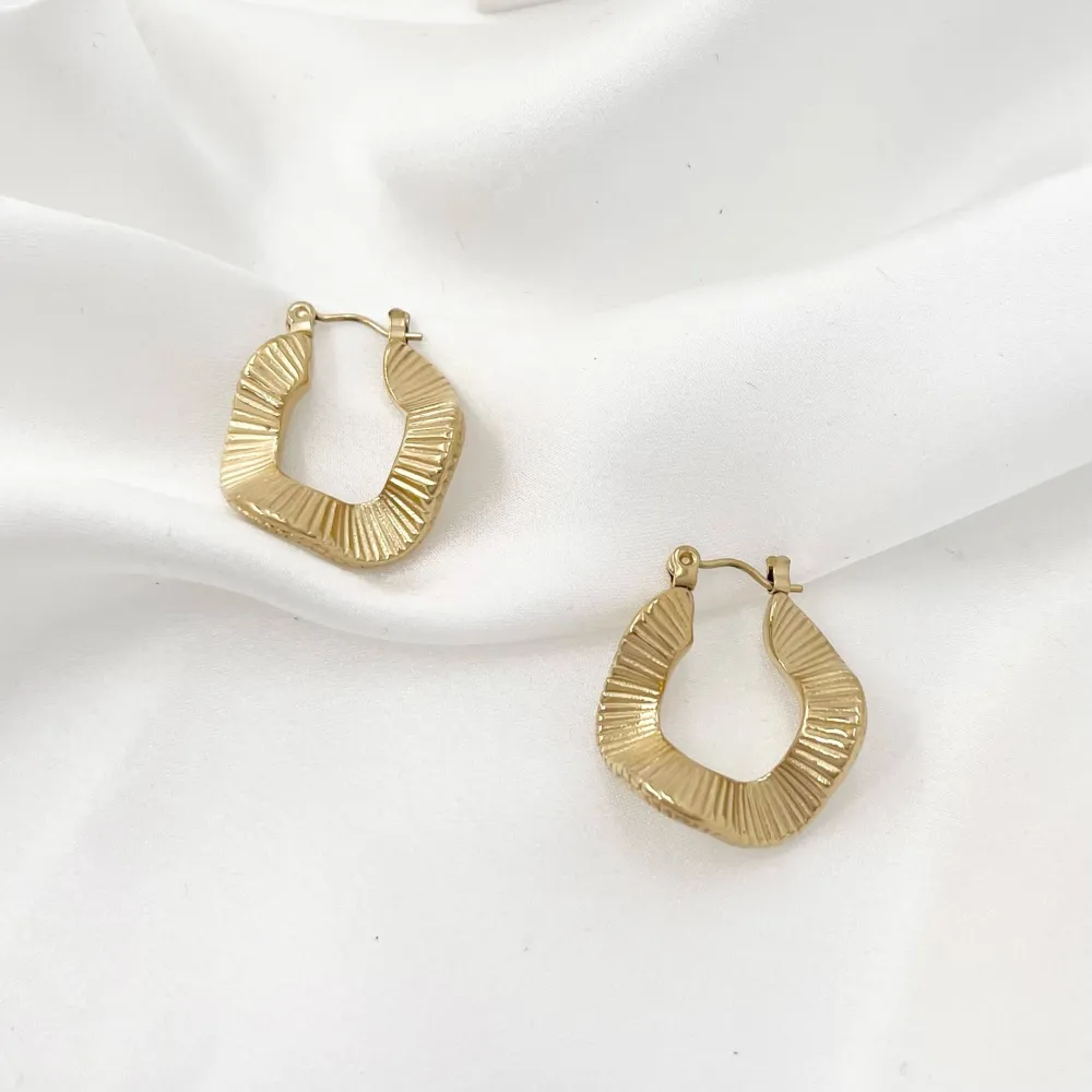 Cerchi Ondulati-Orecchini in Acciaio - OAP-208-313