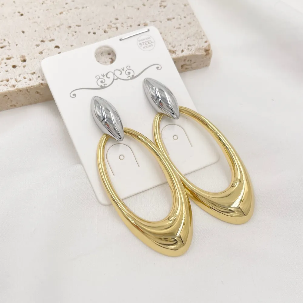 Cerchio Ovale -Orecchini in Acciaio - OAP-413-6947