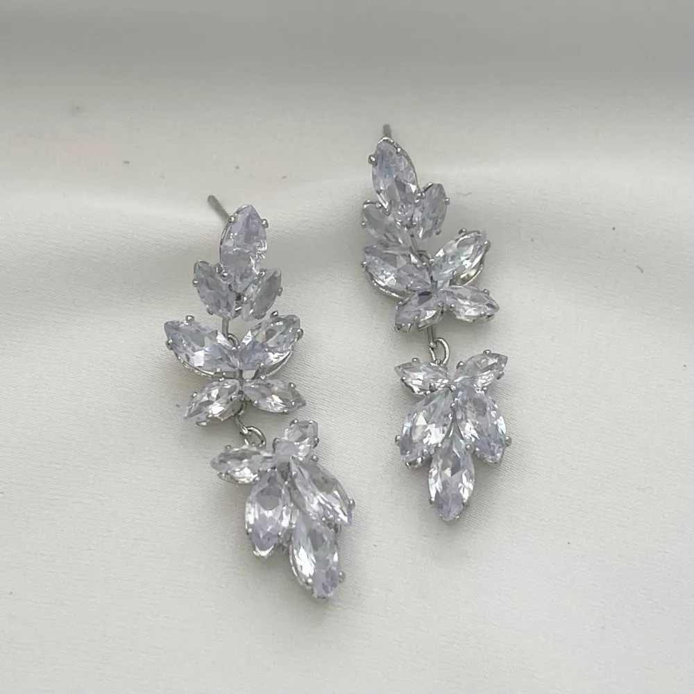 Fiore Pendente-Orecchini con Zirconia - OMZ-416-L17