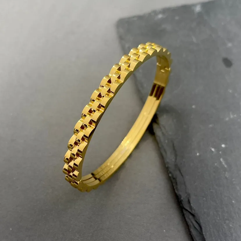 Semplice -Bracciale Rigido in Acciaio da Uomo - BAU-413-1244