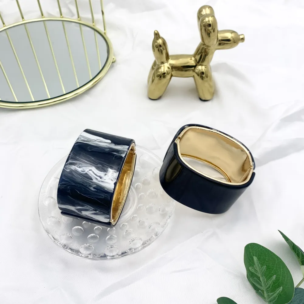 Fantasia-Bracciale Rigido Moda in Resina - BMM-1508