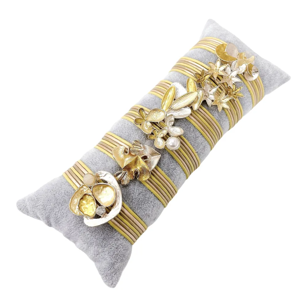 6Pz Bracciali +Cuscino in Omaggio - BPM176-191-Multifili con Charmes-6 Pz Bracciali