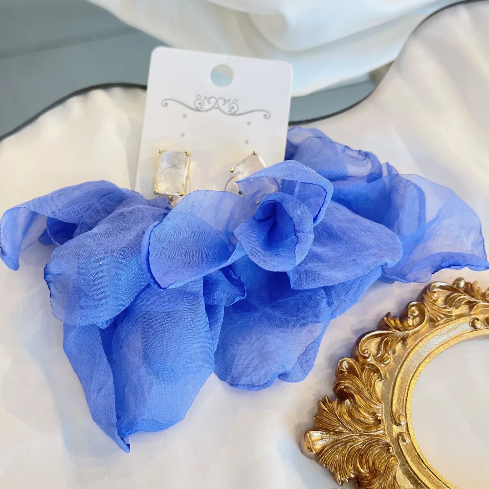 Punto Luce con Petali  -Orecchini Moda - OMM-769-02