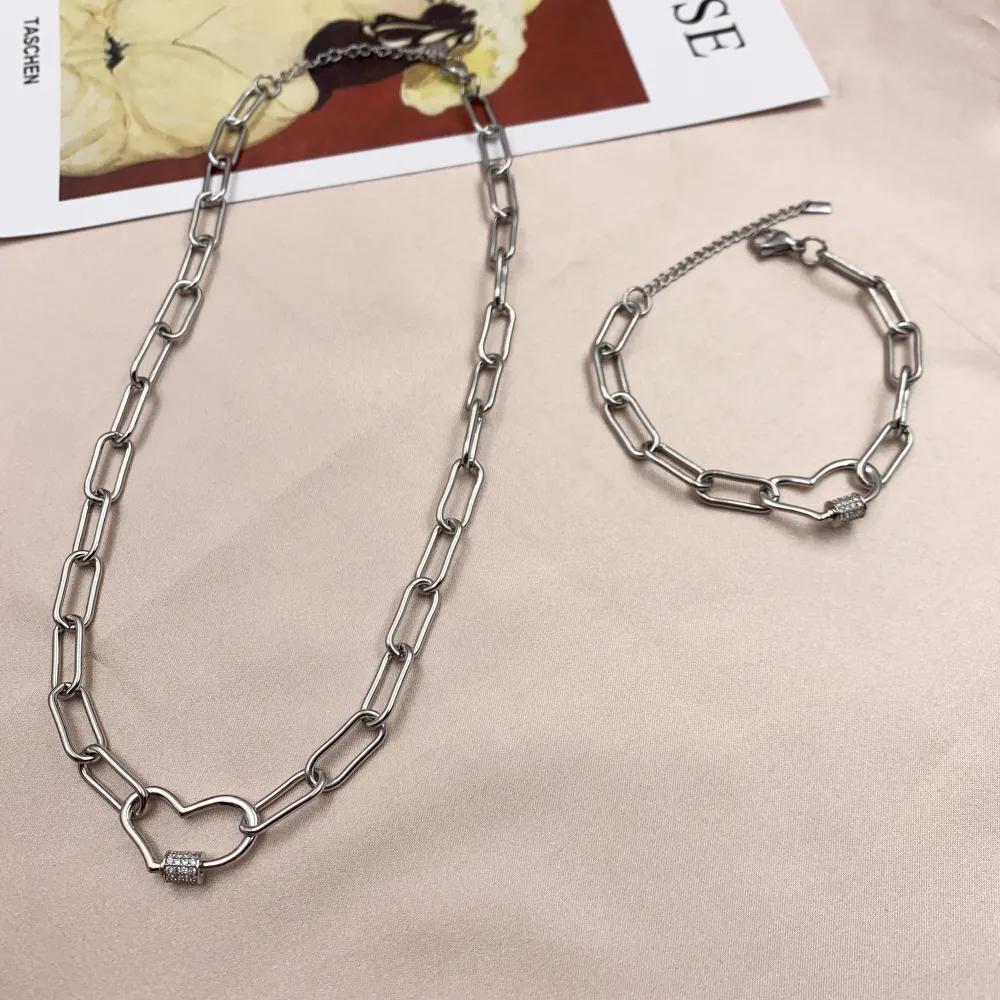 BAC7064-Cuore Zirconia-Bracciale in Acciaio_2