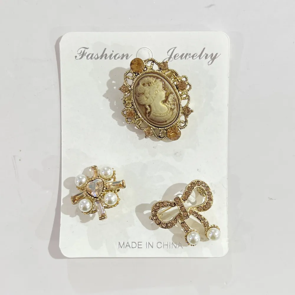 Cameo Fiocco Sacro Cuore-Set 3Pz Spille in Metallo - SP-312-392