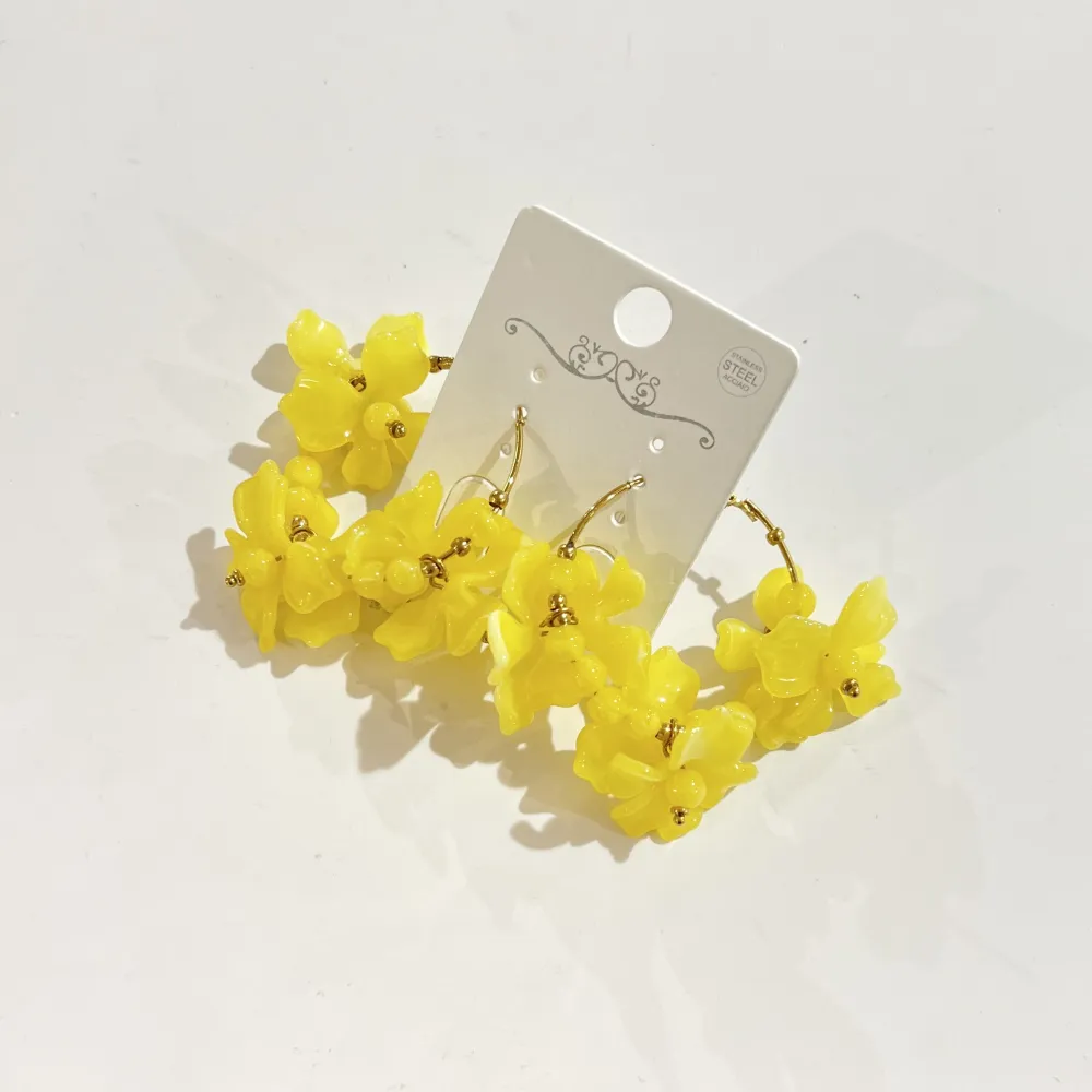 Cerchio con Fiore-Orecchini in Acciaio - OR-732-613