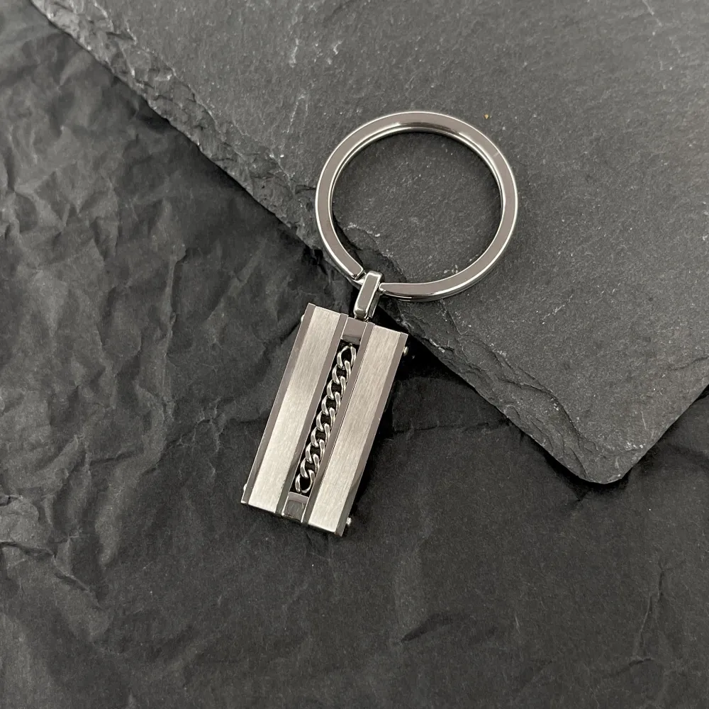 Targhet con Catena -Portachiave da Uomo in Acciaio - PO-600-H391
