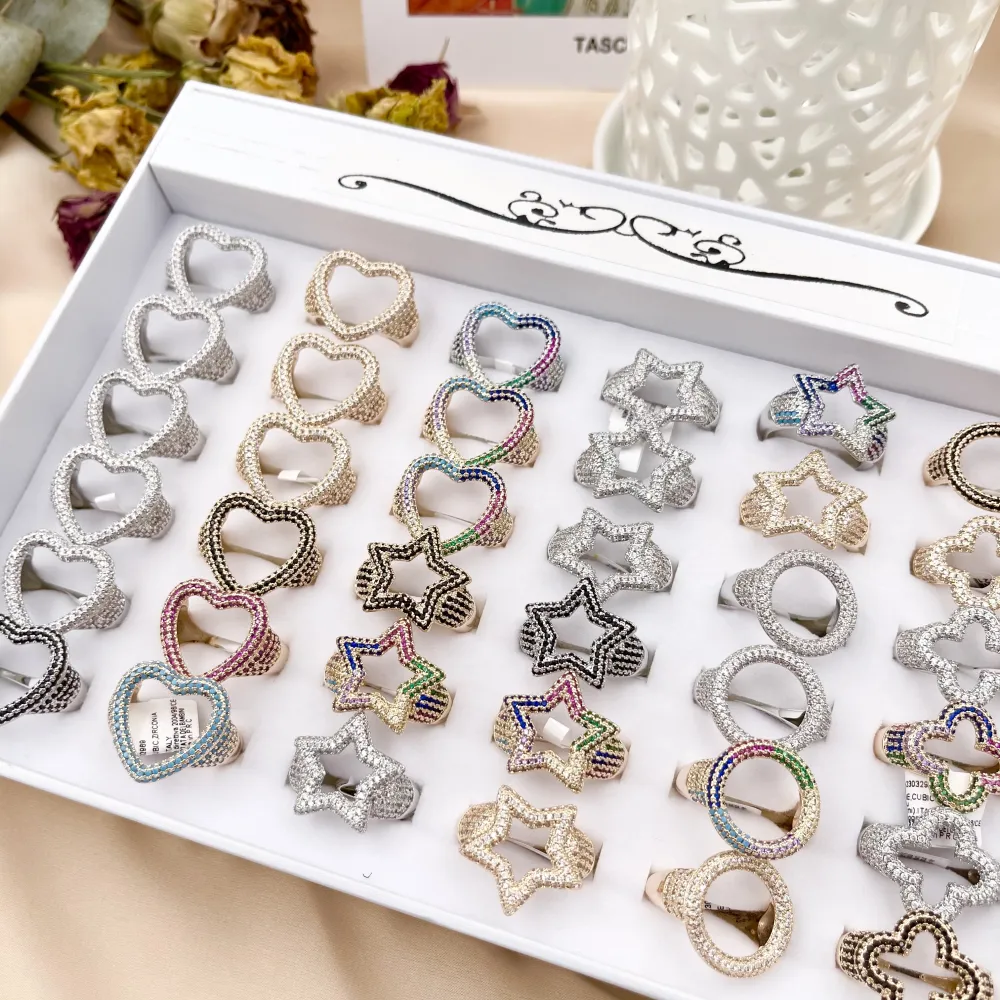 AMR7613-Mix Soggetti -36 Pz Anelli Regolabili