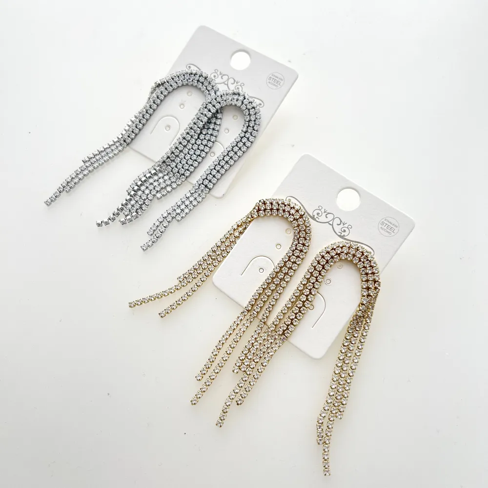 Orecchini pendenti con nappina - Orecchini in Acciaio - OR-413-7507