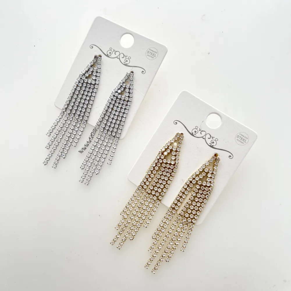 Orecchini pendenti con nappina - Orecchini in Acciaio - OR-413-7509