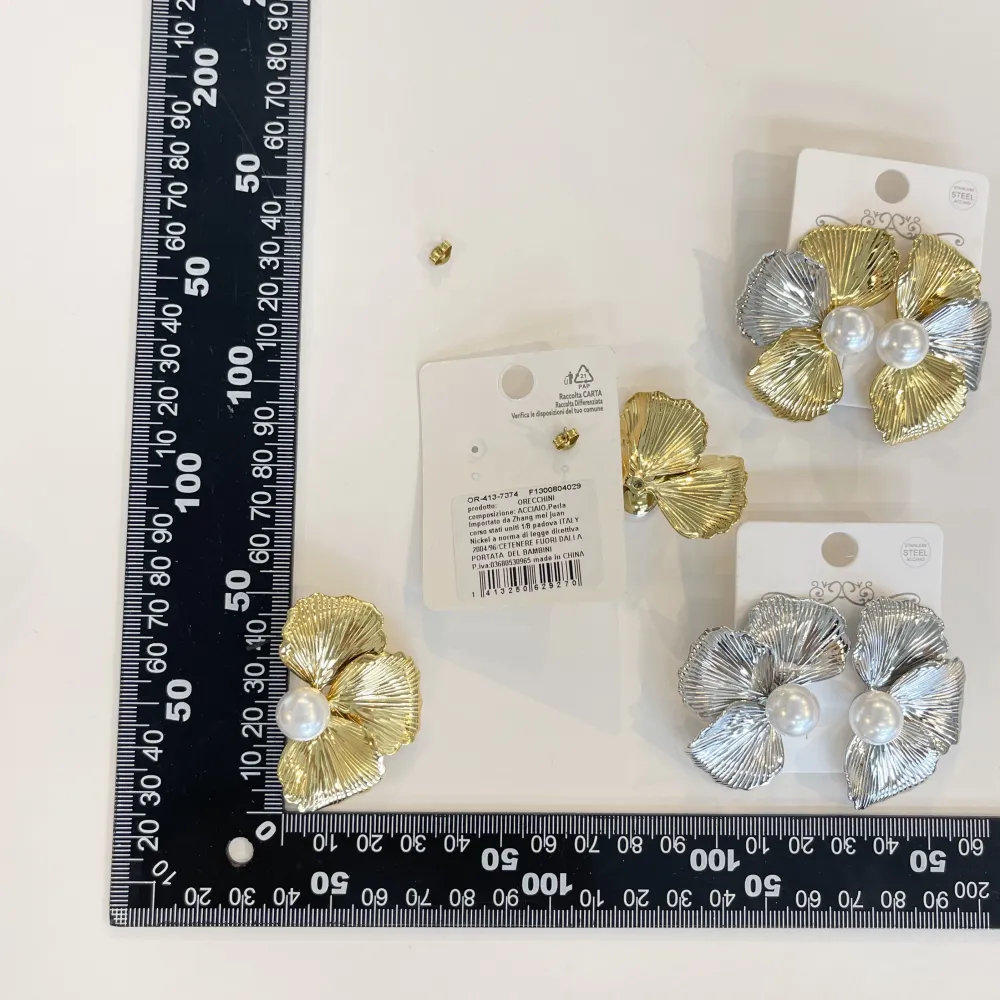 Rosa con perla -Orecchini in Acciaio - OR-413-7374