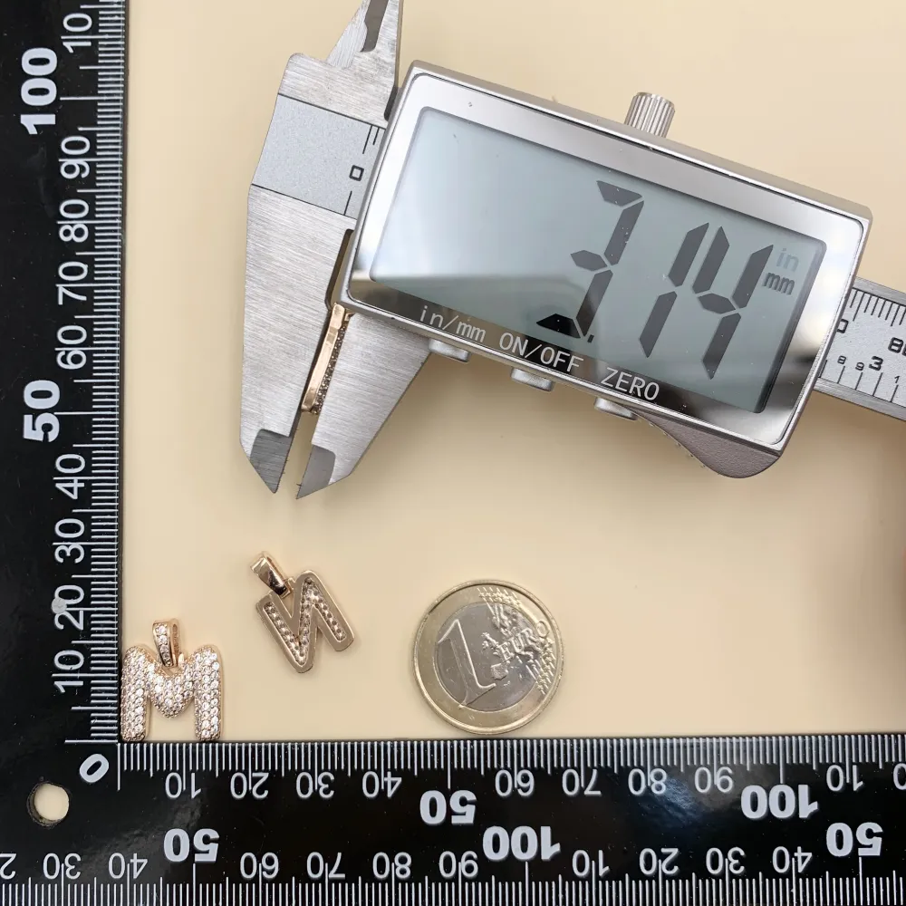 CIO7538-Iniziale Zirconia - Ciondolo_2