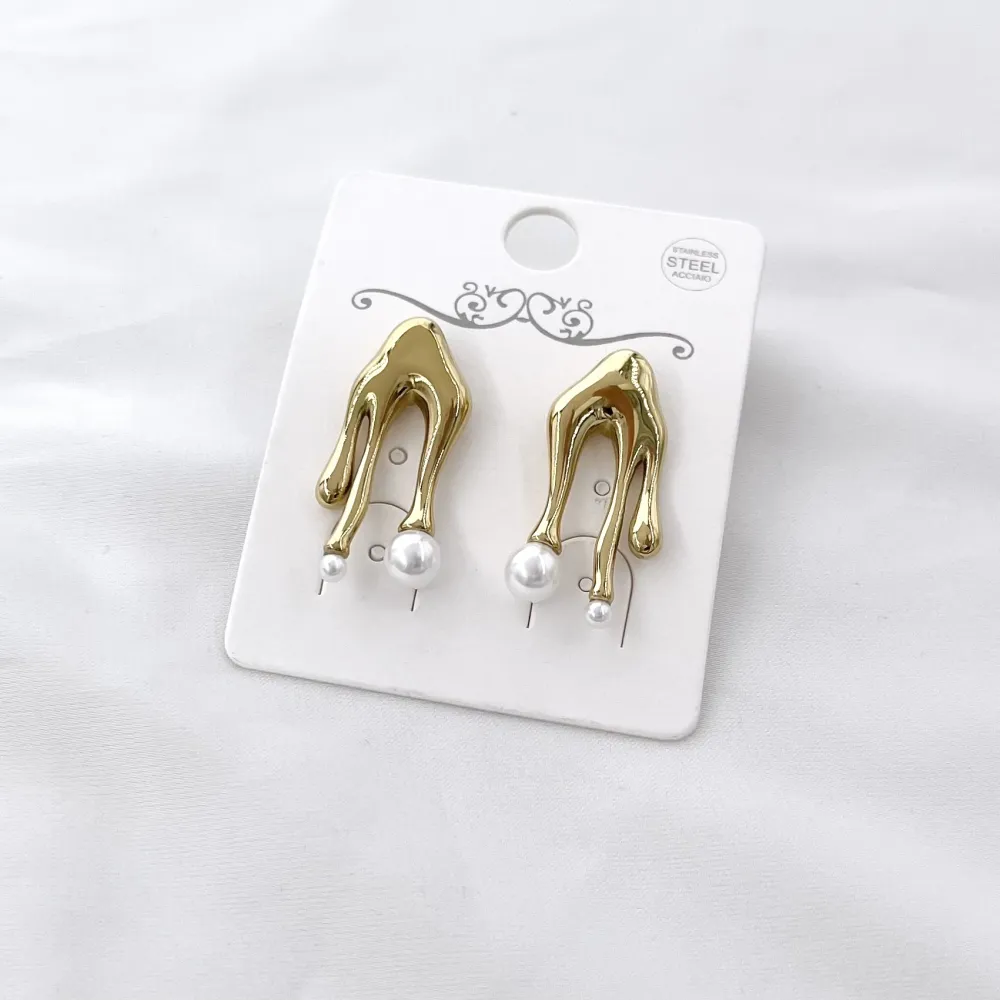 Goccia con perla-Orecchini in Acciaio - OR-413-2559