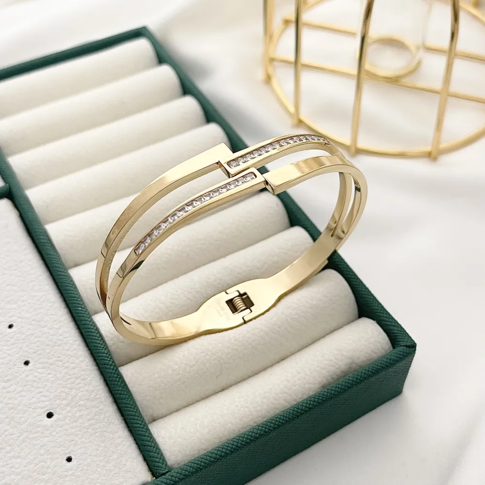 Bracciale Rigido in Acciaio - BR-413-2301