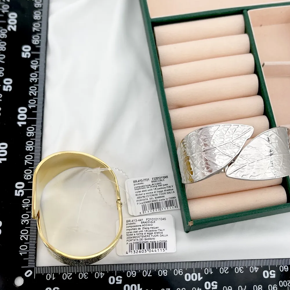 Foglia  -Bracciale Rigido in Acciaio - BR-413-7721