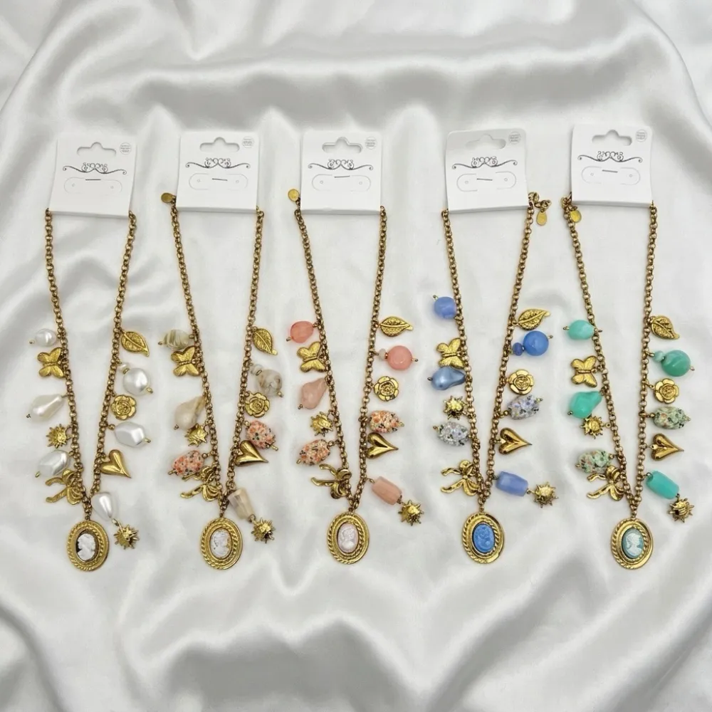 Dama, perle, sole, fiocco-Collana corta in Acciaio - CL-732-646