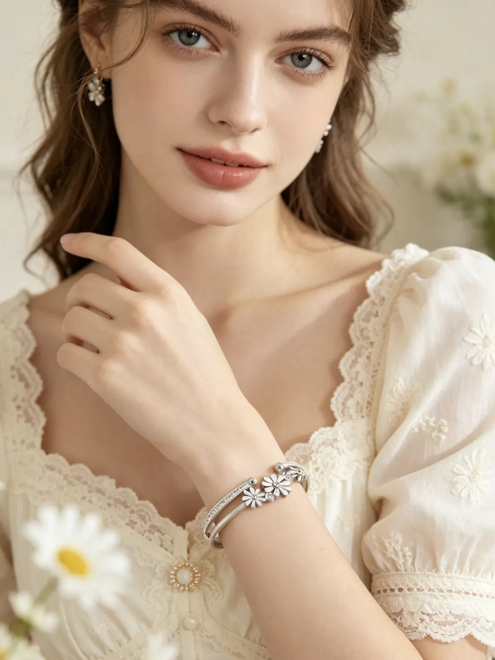 Margherita e punto luce-Bracciale Rigido in Acciaio - BR-413-8905