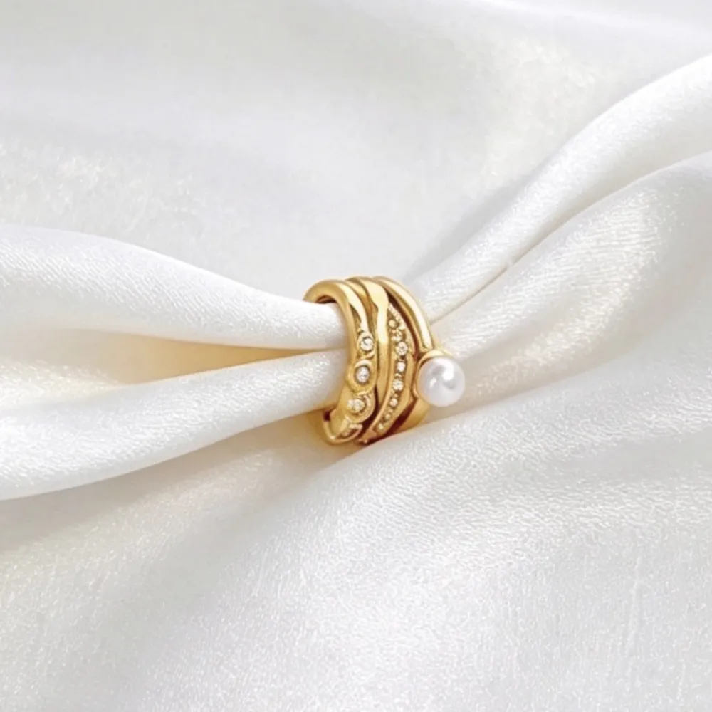 Treccia, perla - Earcuff in acciaio - OR-103-AA7456E
