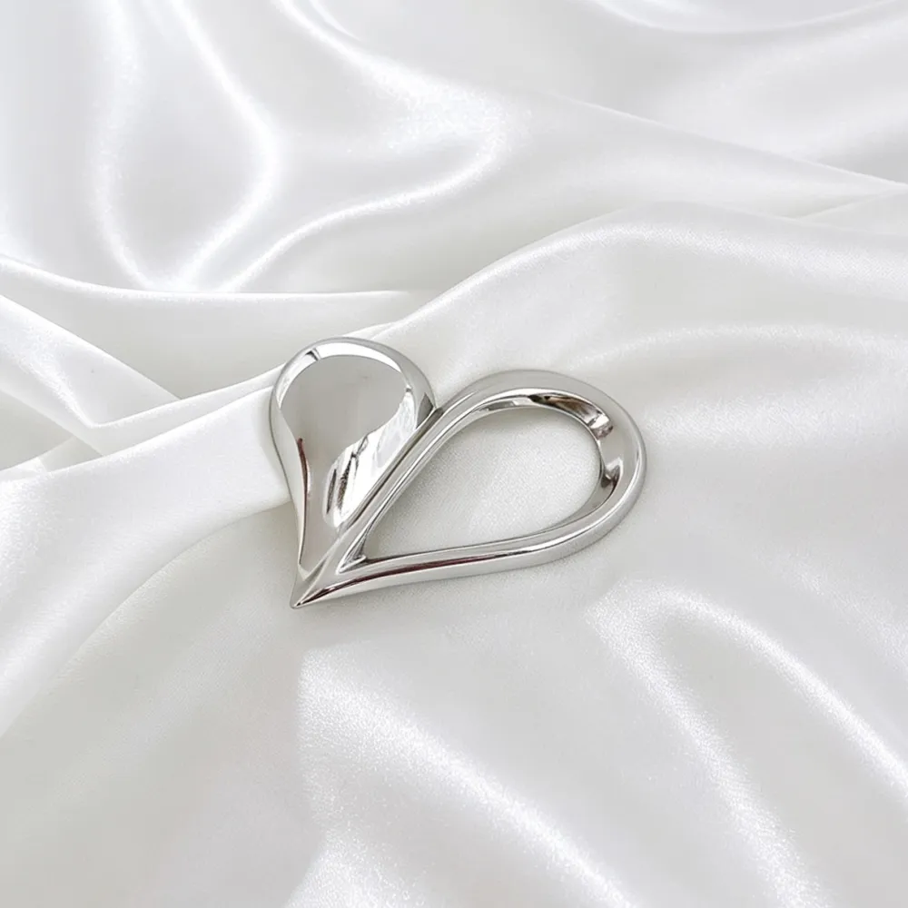 Cuore-Spilla in Acciaio Liscio - SP-744-25