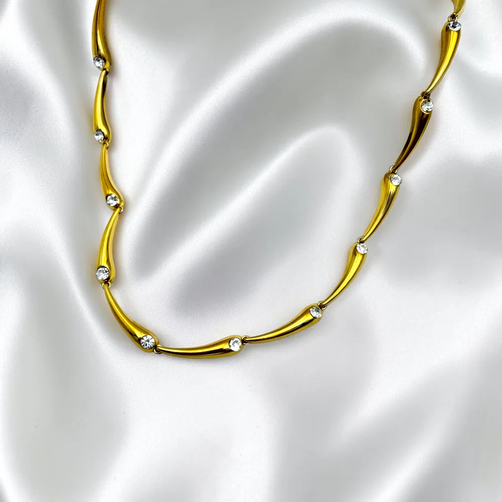 Ramo Con Punto Luce-Collana Corta in Acciaio - CAC-795-12979